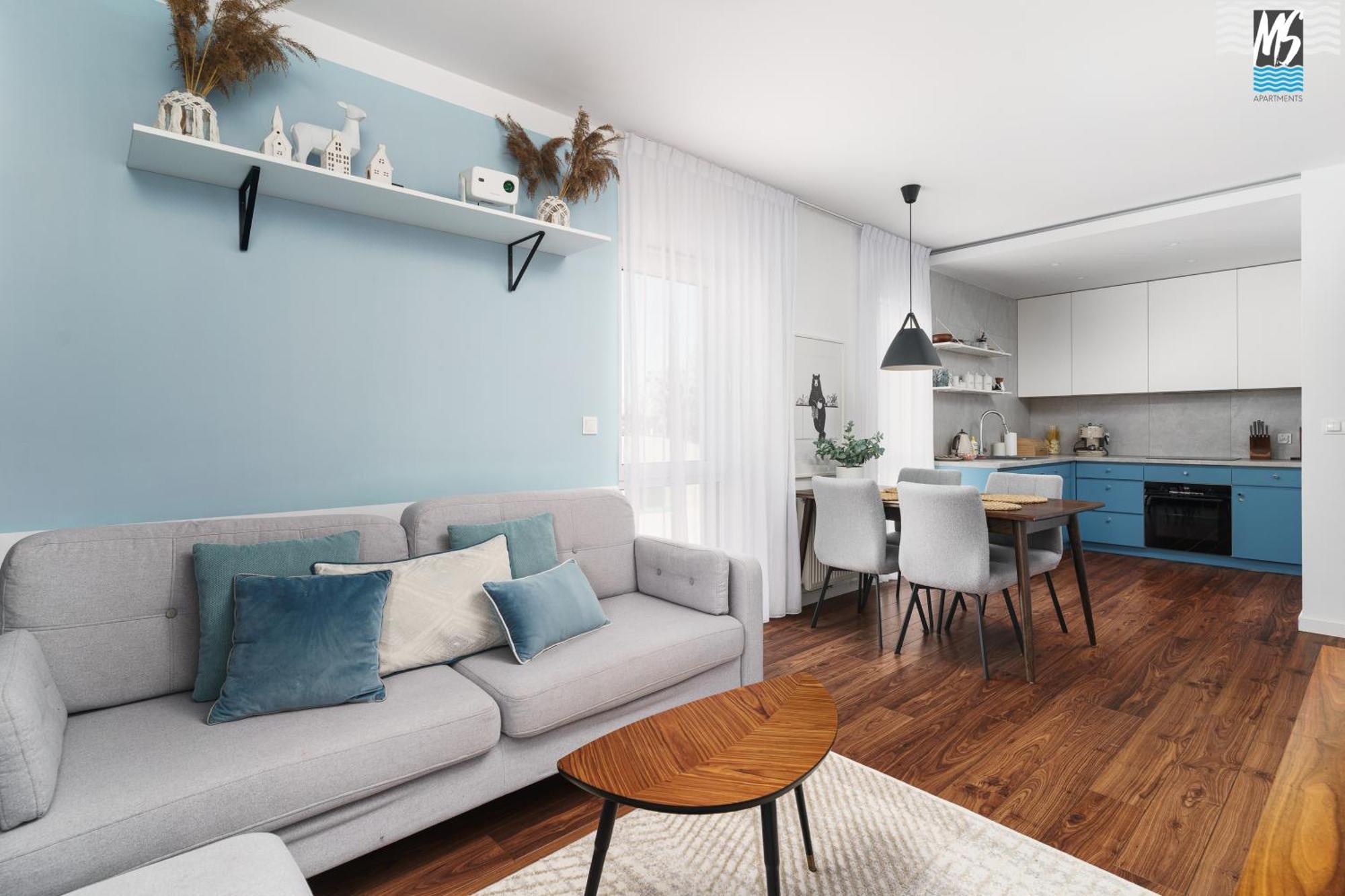 Seasons Apartment *
